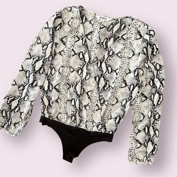 BB DAKOTA Women's Snake The Cake Satin Bodysuit Size Small Snakeskin Print - Picture 3 of 15